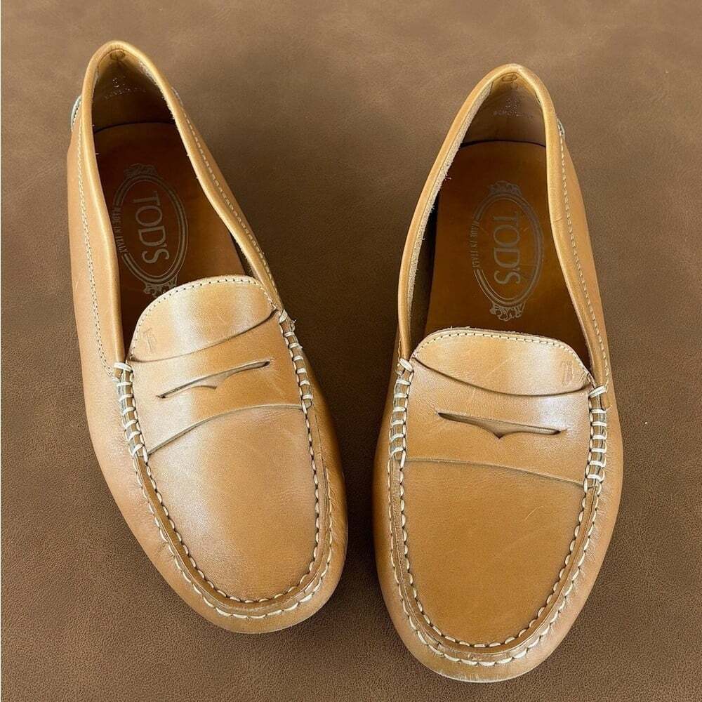 TOD'S Women’s Gommino Leather Penny Driver Shoes in Scuro Brown -Sz 37